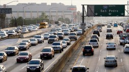 Los Angeles traffic has gotten worse as the city’s economy has improved.